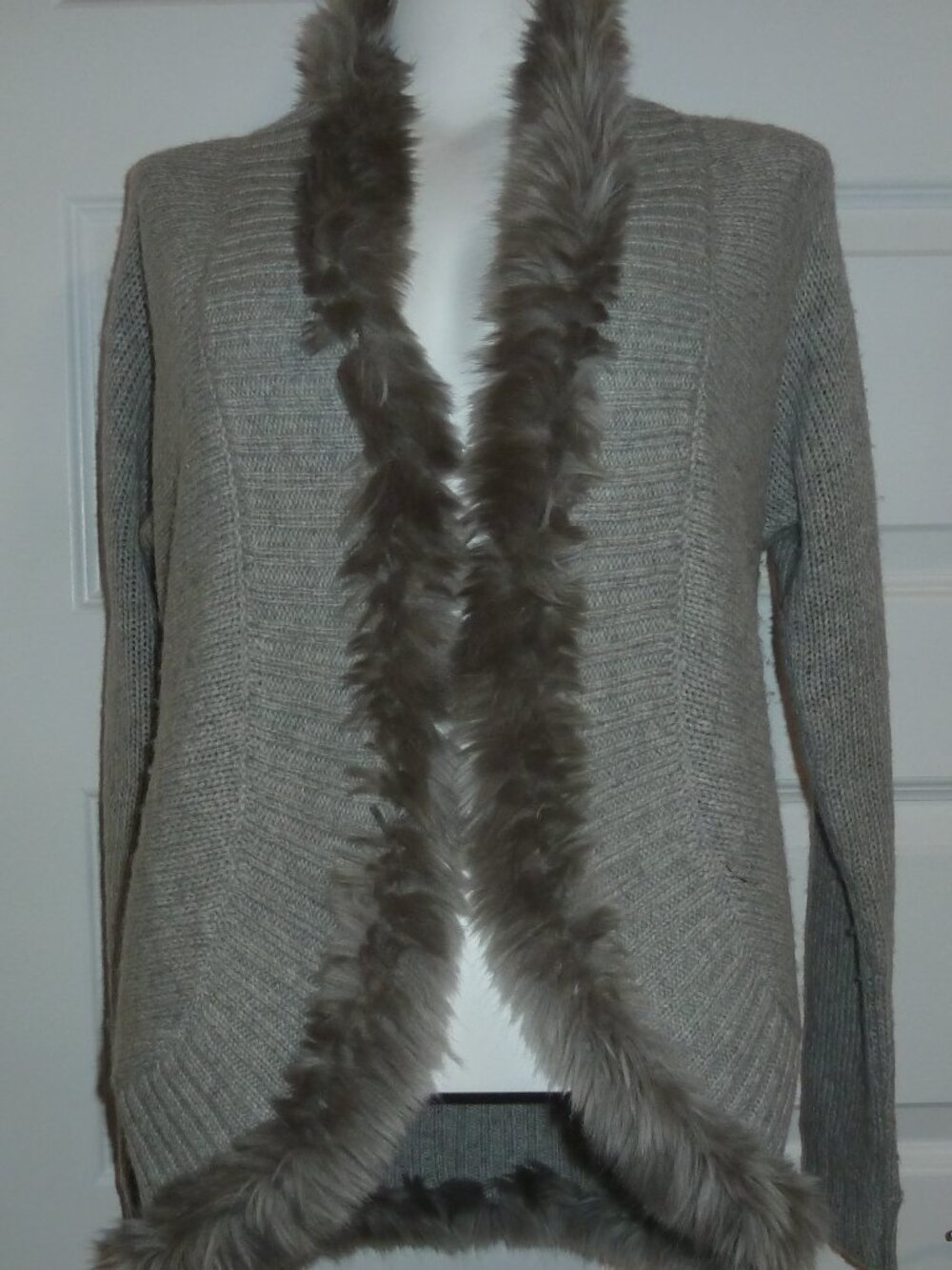 Charter Club Sweater Women’s Small Open Front Heathered Fur Cardigan Gray